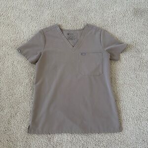 Figs Caterina One Pocket Scrub Top Stone